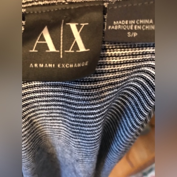 𝅺armani Exchange women’s striped cardigan. Size medium. - Picture 3 of 5